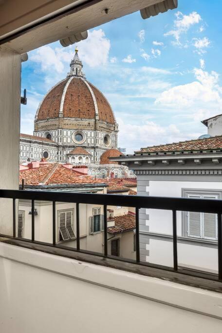 Unyca - Duomo Luxury View Apartment Florenţa Exterior foto